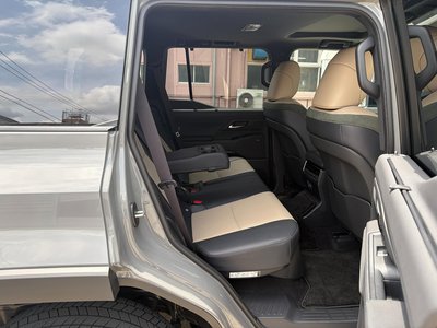 2025 Lexus GX — миниатюра 46