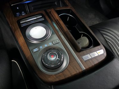 GENESIS G80 (RG3) - 9