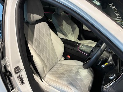 MERCEDES-BENZ E-CLASS - 7