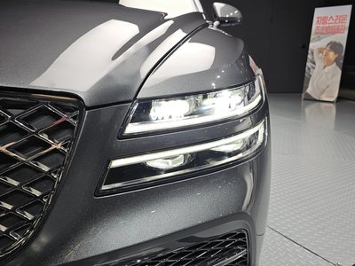 2020 Genesis G80 (RG3) photo 9