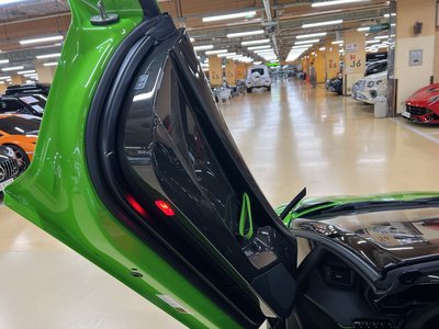 LAMBORGHINI AVENTADOR - 5