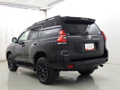 TOYOTA LAND CRUISER PRADO - 6