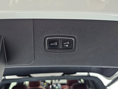 2019 Porsche CAYENNE thumbnail 20