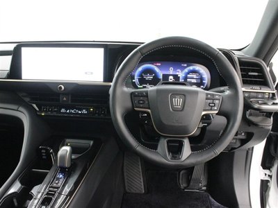 TOYOTA CROWN SPORT - 6