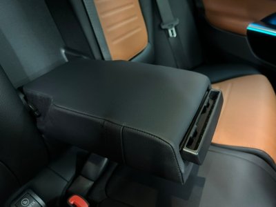 2026 Mercedes-BENZ C-CLASS thumbnail 44