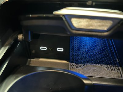 2026 Mercedes-BENZ C-CLASS thumbnail 28