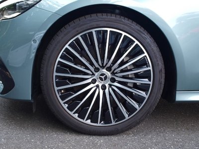 2025 Mercedes-BENZ E-CLASS 缩略图 43
