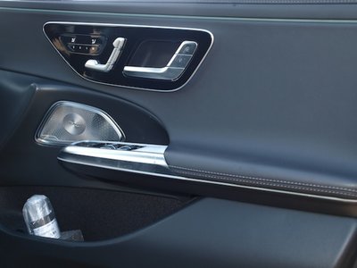 2025 Mercedes-BENZ E-CLASS 缩略图 13
