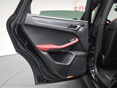 صورة مصغرة 15 لـ 2018 Porsche MACAN