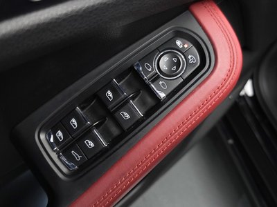صورة مصغرة 33 لـ 2018 Porsche MACAN