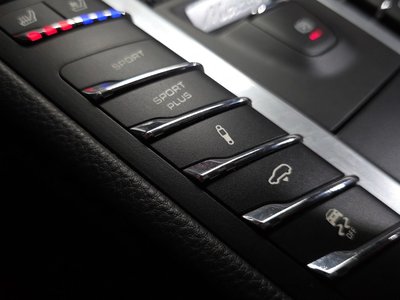 صورة مصغرة 22 لـ 2018 Porsche MACAN