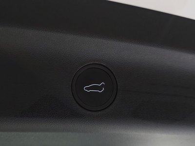 2022 Tesla MODEL Y thumbnail 31