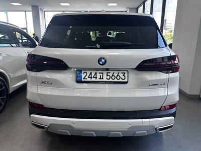 2025 BMW X5 照片 2