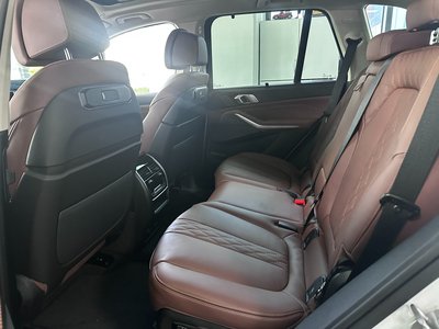 2025 BMW X5 — миниатюра 16