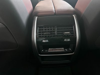 2025 BMW X5 — миниатюра 17