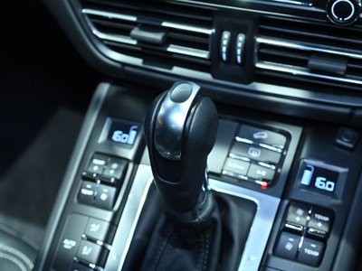 2021 Porsche MACAN — миниатюра 43