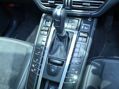 2021 Porsche MACAN — миниатюра 42