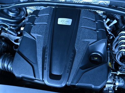 2021 Porsche MACAN — миниатюра 58