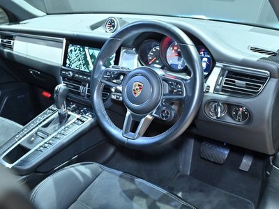 2021 Porsche MACAN — миниатюра 36