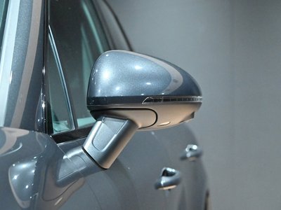 2021 Porsche MACAN — миниатюра 30
