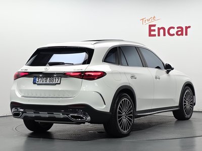 صورة 4 لـ 2025 Mercedes-BENZ GLC