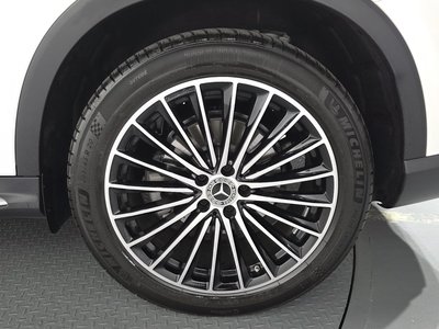صورة 8 لـ 2025 Mercedes-BENZ GLC