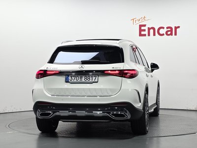 صورة 3 لـ 2025 Mercedes-BENZ GLC