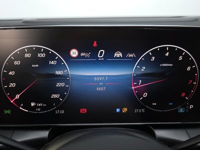 صورة مصغرة 11 لـ 2025 Mercedes-BENZ GLC