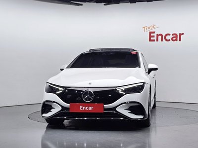 MERCEDES-BENZ EQE - 2