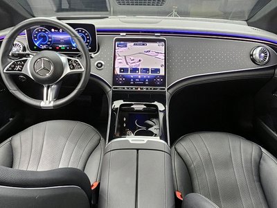 MERCEDES-BENZ EQE - 5