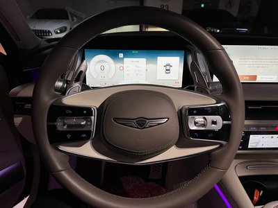 صورة 4 لـ 2022 Genesis G90 (RS4)