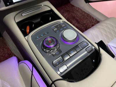 2022 Genesis G90 (RS4) — миниатюра 13