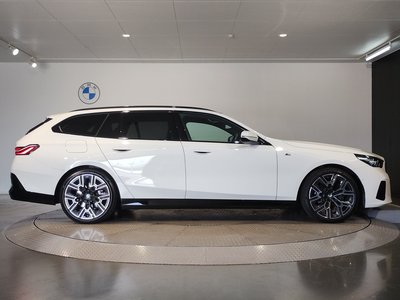 2024 BMW 5 SERIES TOURING 缩略图 11