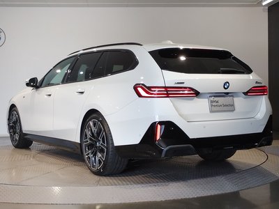 2024 BMW 5 SERIES TOURING 照片 8