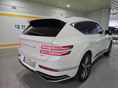 2023 Genesis GV80 照片 2