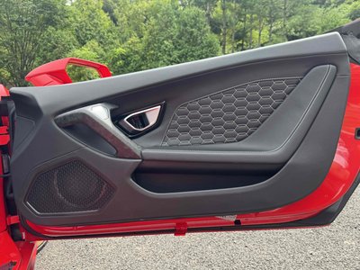 صورة 10 لـ 2018 Lamborghini HURACAN
