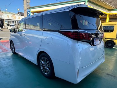 TOYOTA ALPHARD - 4