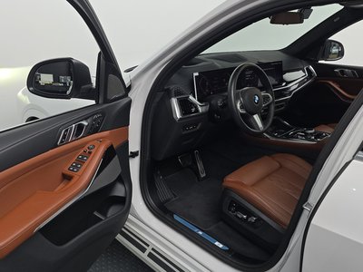 2025 BMW X7 photo 10