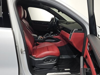 صورة مصغرة 16 لـ 2023 Porsche CAYENNE