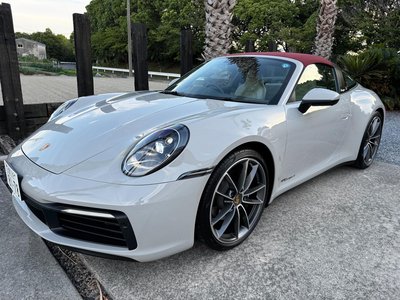 صورة 9 لـ 2022 Porsche 911