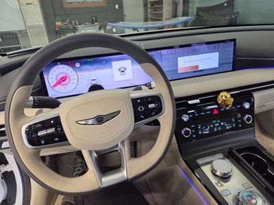 GENESIS G80 (RG3) - 9