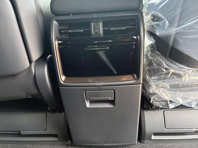 صورة مصغرة 23 لـ 2026 Toyota ALPHARD