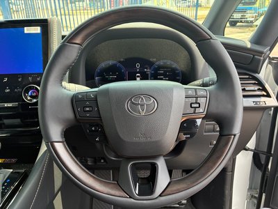 2026 Toyota ALPHARD 照片 9