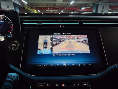 2025 Mercedes-BENZ E-CLASS — миниатюра 14
