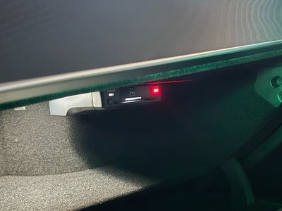 2025 Mercedes-BENZ E-CLASS — миниатюра 16
