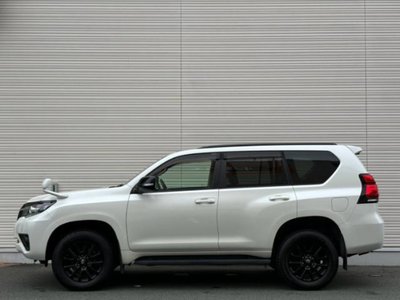 صورة 4 لـ 2021 Toyota LAND CRUISER PRADO