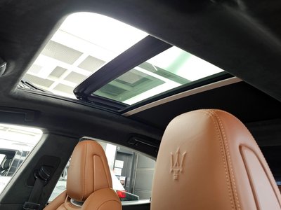 2019 Maserati LEVANTE — миниатюра 25