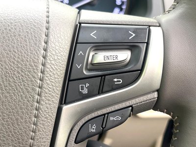 TOYOTA LAND CRUISER PRADO - 7