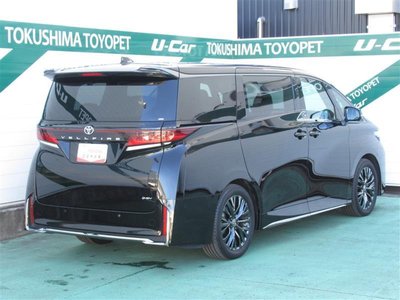 TOYOTA VELLFIRE - 8
