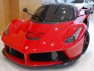 FERRARI LAFERRARI